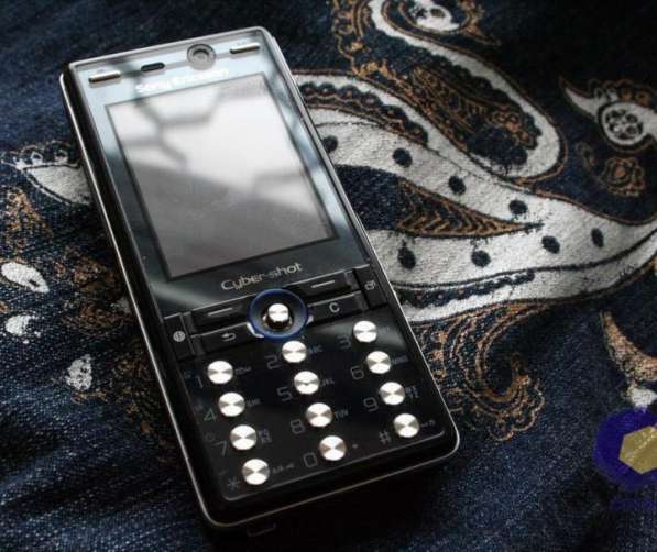 Sony Ericsson K810i (оригинал, комплект)