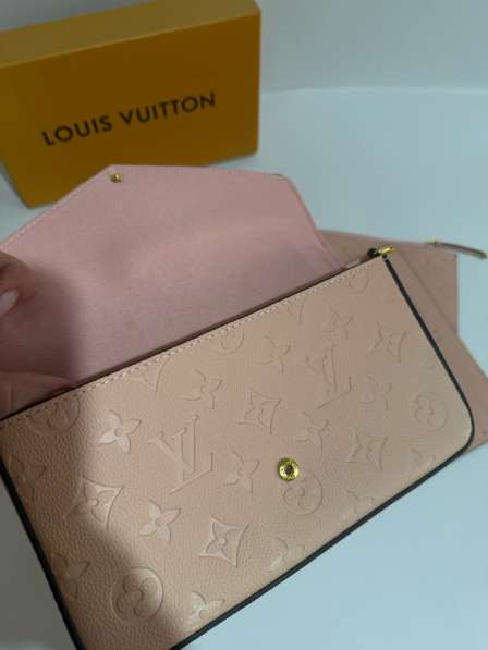 Сумка Louis Vuitton светло-розовая в Ярославле фото 5