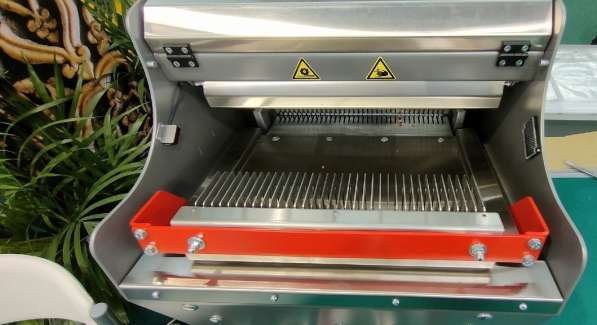 Хлеборезательная машина «Агро-Слайсер» для производства в Верхней Салде
