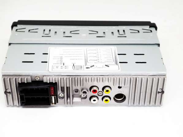 Магнитола Pioneer 4228 ISO - экран 4,1''+ DIVX + MP3 + USB в фото 3