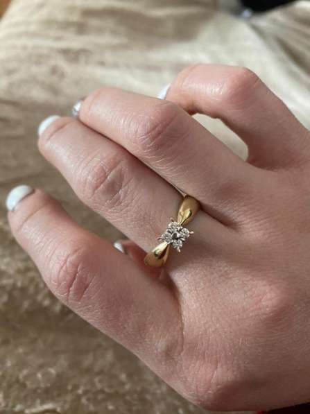 Золотое кольцо с бриллиантами в Владикавказе