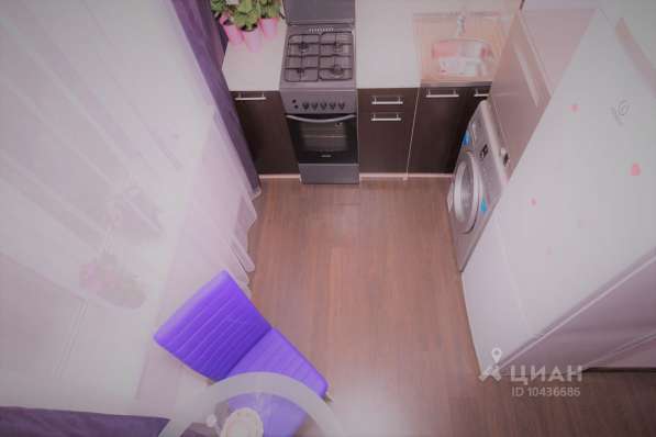 Продаю новый круглый стеклянный стол в Москве