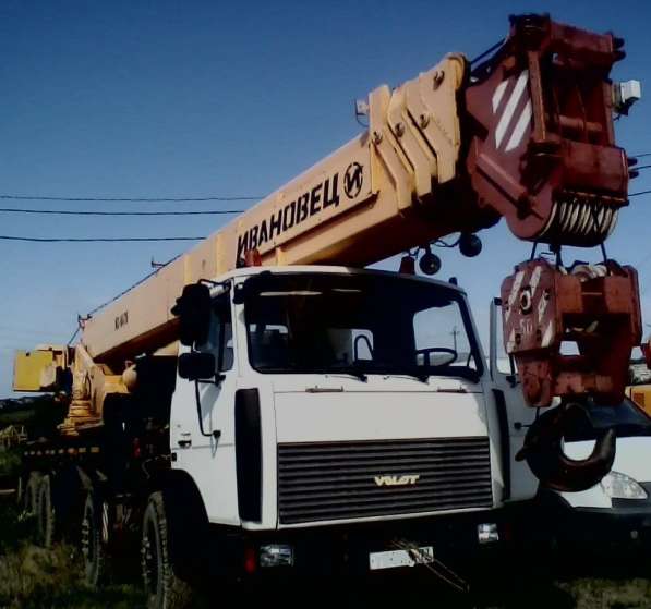 Продам автокран КС-6476; 50 тонн; 2013год, пробег 4т. км в Кирове