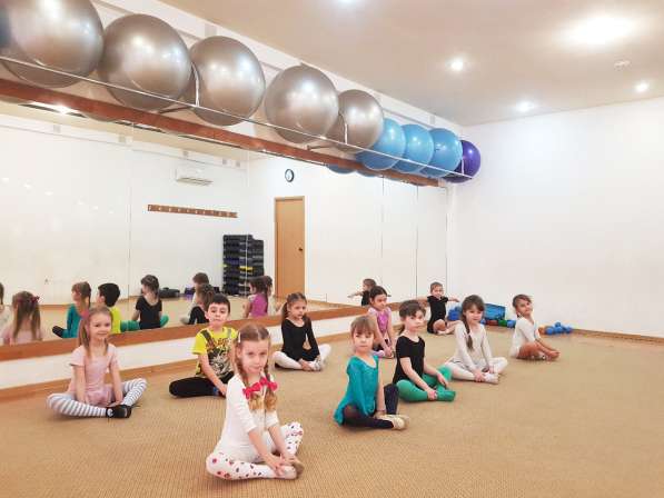 Танцы, гимнастика, хореография для дошкольников Новороссийск в Новороссийске фото 4