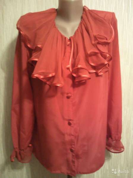 Шелкавая блузка красного цвета. Белая Блузка в Москве фото 4