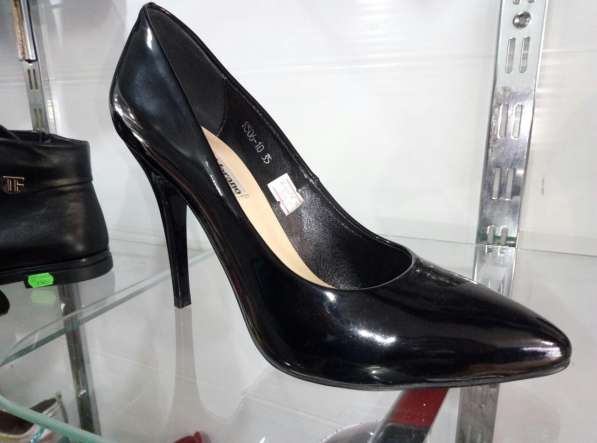 Новая женская классическая обувь. Вся по 850 грн в фото 8