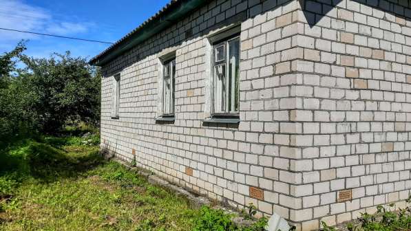 Добротный кирпичный дом с хоз и баней, 50 соток земли в Пскове фото 12