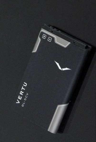 Vertu Ascent Ti (русифицирован, комплект) в Москве