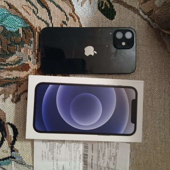 IPhone 12 64 продаю в Чебоксарах