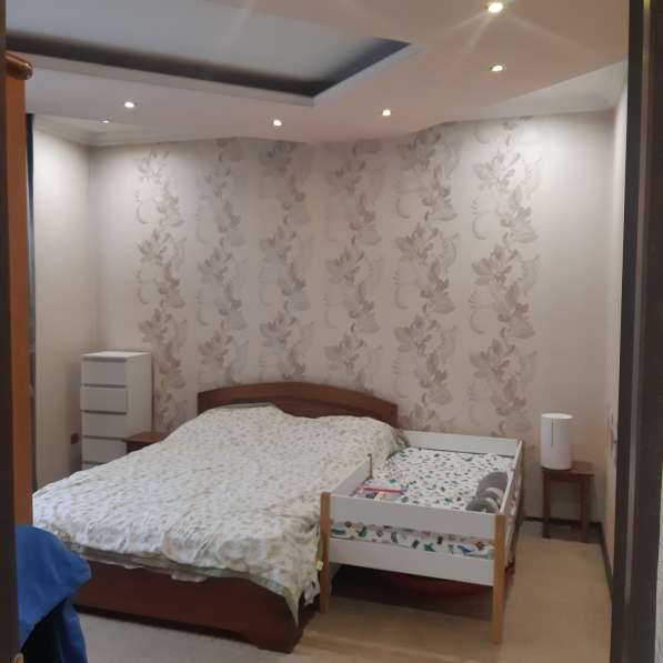 Продам 2-х комнатную квартиру в центре Караганды в фото 4