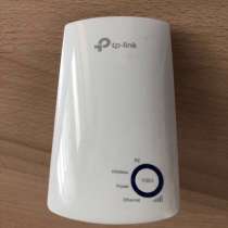 Ретранслятор Wi-Fi сигнала TP-Link 300Mbps (TL-WA8, в Королёве