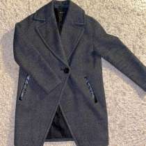 Пальто, в Москве