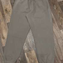 Одежда-штаны, в Новосибирске