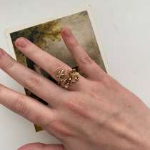Бижутерное золотое кольцо, в Нижнем Новгороде