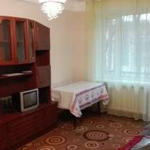Сдается 1 комната в трех-комнатной теплой квартире на длител, в Санкт-Петербурге