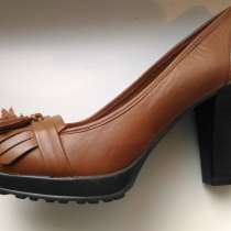 Новые туфли Clarks 38р UK5, по стельке 24,5 см, в Москве