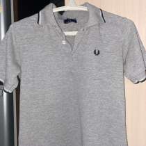 Поло Fred Perry, в Санкт-Петербурге