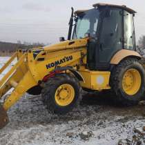 Продам экскаватор погрузчик 2016г/в, Коматцу Komatsu WB93R-5, в Тюмени