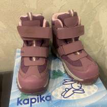 Продам ботинки для девочки, размер 30 длина стельки 19 см, в Москве