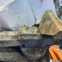 Тиски слесарные, в Находке