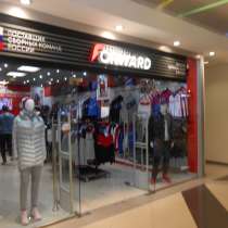Крупный магазин в ТЦ интернет-магазин спортивной одежды «For, в Самаре