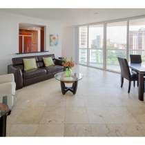 Квартира в Авентуре в новом доме, в г.Aventura