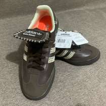 Кроссовки новые, в Приморско-Ахтарске