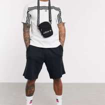 Write T-shirt Adidas Originals, в г.Макао