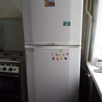 Продам холодильник самсунг б/у, сухая заморозка, в г.Луганск