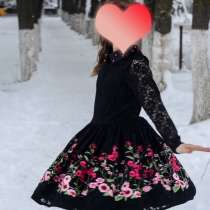 Продаю платье, для девочек, возраст 10-11 лет, в г.Киев