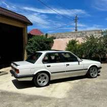 BMW 30, в Махачкале