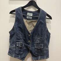 Жилетка джинсовая, в Москве