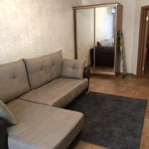 Сдается однокомнатная квартира на длительный срок. Фурманова, в Тюмени